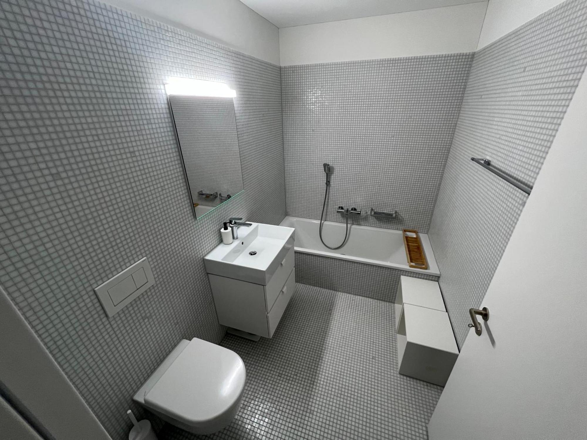 Luxury 2 Bedrooms, Stunning View, 10 Min To Center Zurique